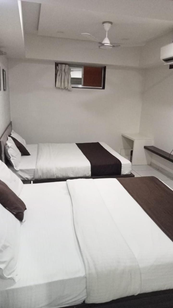 Hotel Best Velly 간디나가르 외부 사진