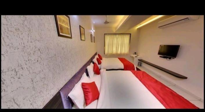 Hotel Best Velly 간디나가르 외부 사진